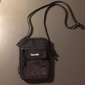 Supreme utility bag